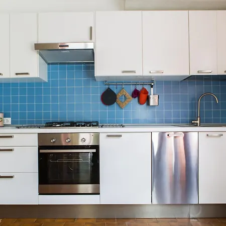 Semesterbostad Le Bianche - 80 M Dal Mare *