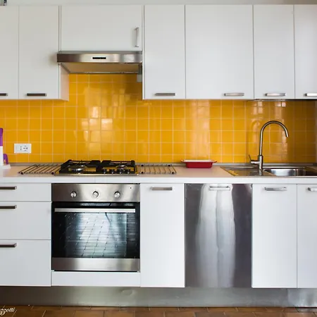 Semesterbostad Le Bianche - 80 M Dal Mare *