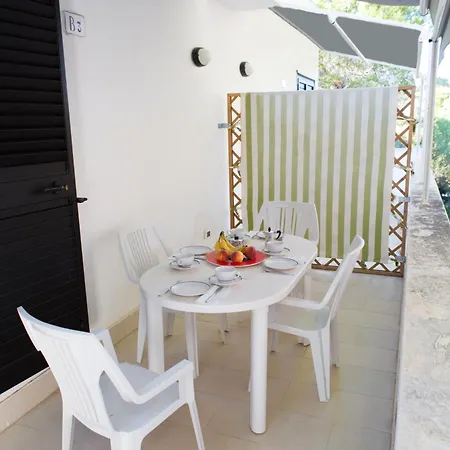 Le Bianche - 80 M Dal Mare אורוסיי